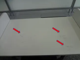Precisa anotar algo? Peça papel de rascunho no balcão de atendimento.